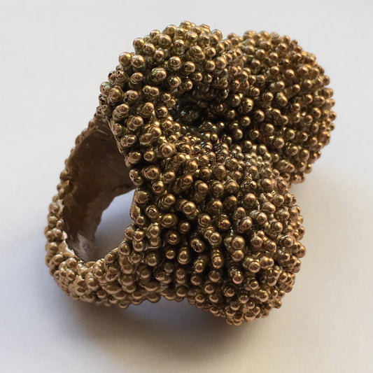 Caviars with Diamond Ring, Bronze Andrea Corson