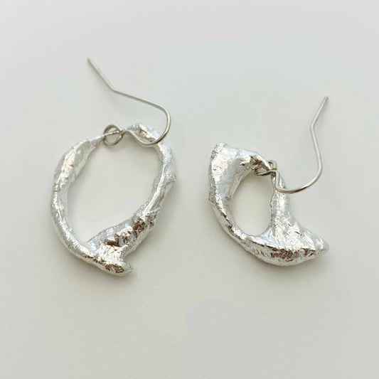 Play Earrings
