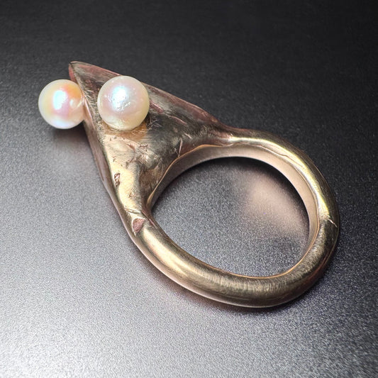 Pearls On Point Ring